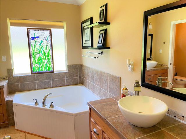 231 Memphis Bell, Trinity, TX 75862