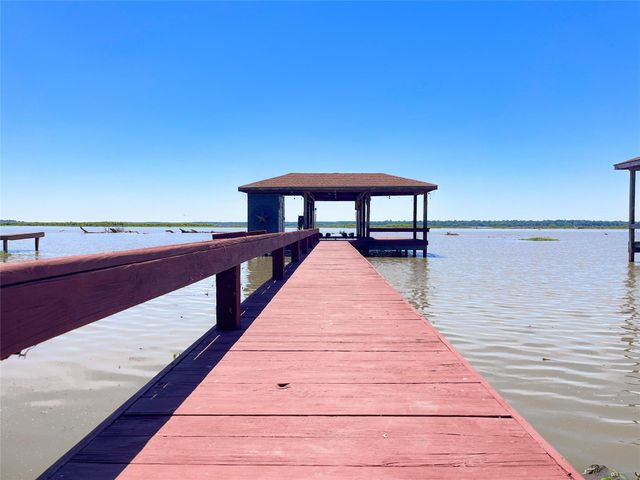 231 Memphis Bell, Trinity, TX 75862