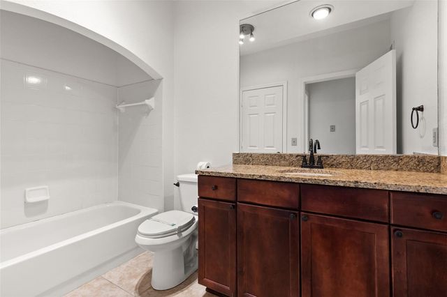 179 VILLA DI ESTE TERRACE 201, Lake Mary, FL 32746