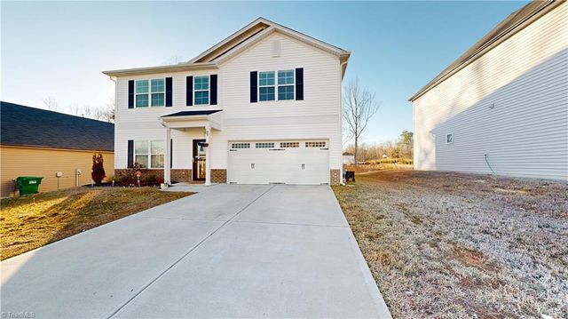 3723 Boxwood Court, Thomasville, NC 27360