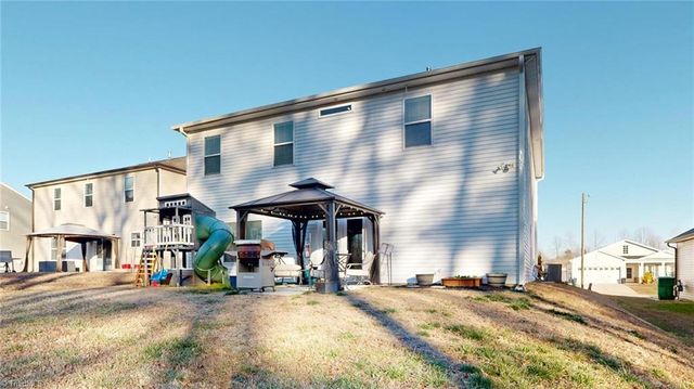 3723 Boxwood Court, Thomasville, NC 27360