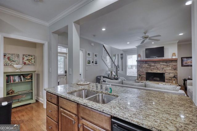 1100 Starboard Drive, Greensboro, GA 30642