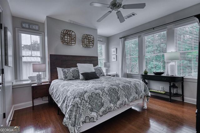 1100 Starboard Drive, Greensboro, GA 30642