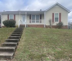 4384 Summertime Dr, Nashville, TN 37207