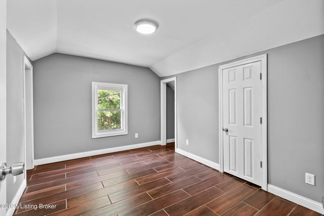 713 Saint John Rd, Elizabethtown, KY 42701