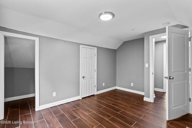 713 Saint John Rd, Elizabethtown, KY 42701