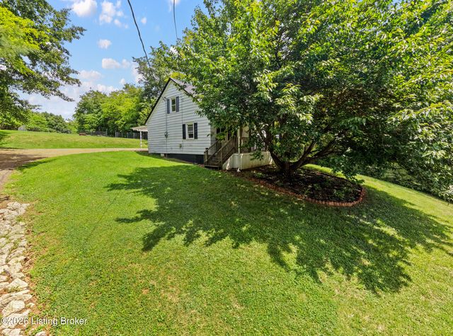 713 Saint John Rd, Elizabethtown, KY 42701