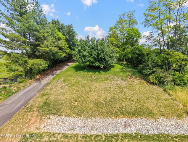 713 Saint John Rd, Elizabethtown, KY 42701