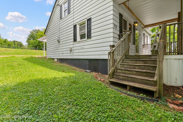 713 Saint John Rd, Elizabethtown, KY 42701