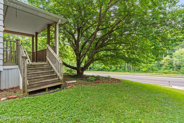 713 Saint John Rd, Elizabethtown, KY 42701