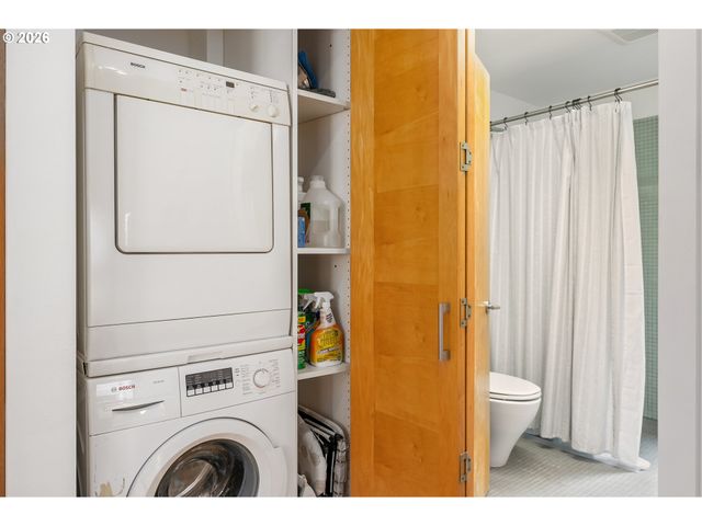 1310 Se 14th Ave 3, Portland, OR 97214