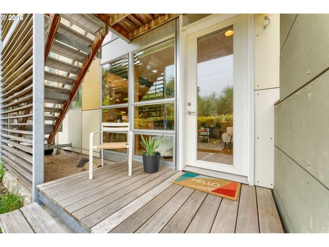 1310 Se 14th Ave 3, Portland, OR 97214