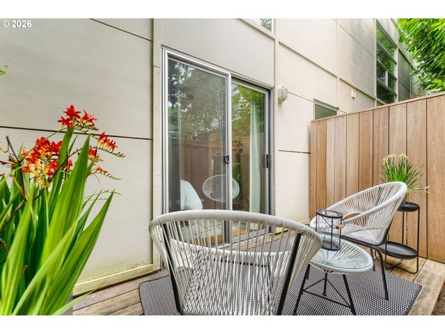 1310 Se 14th Ave 3, Portland, OR 97214