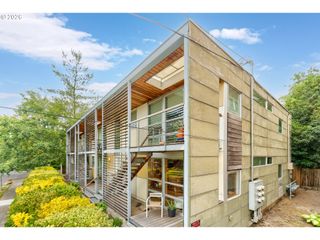 1310 Se 14th Ave 3, Portland, OR 97214