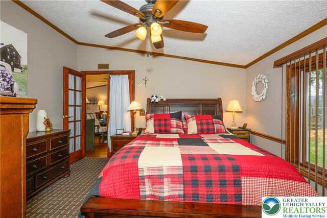 270 Craig Street, Lower Towamensing Tp, PA 18071