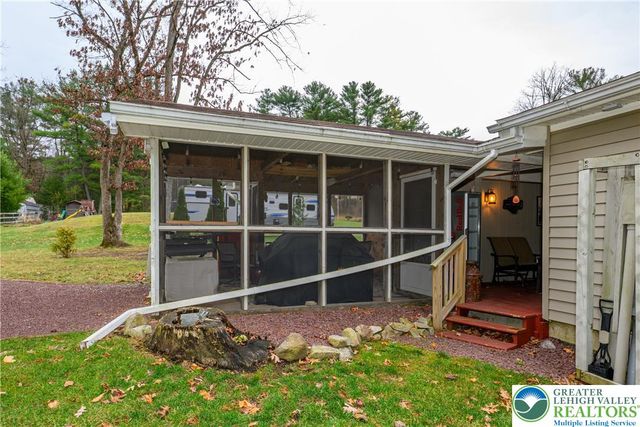 270 Craig Street, Lower Towamensing Tp, PA 18071