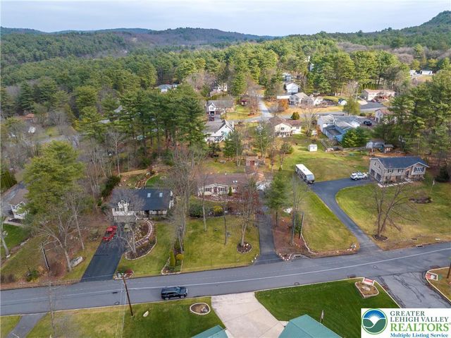 270 Craig Street, Lower Towamensing Tp, PA 18071