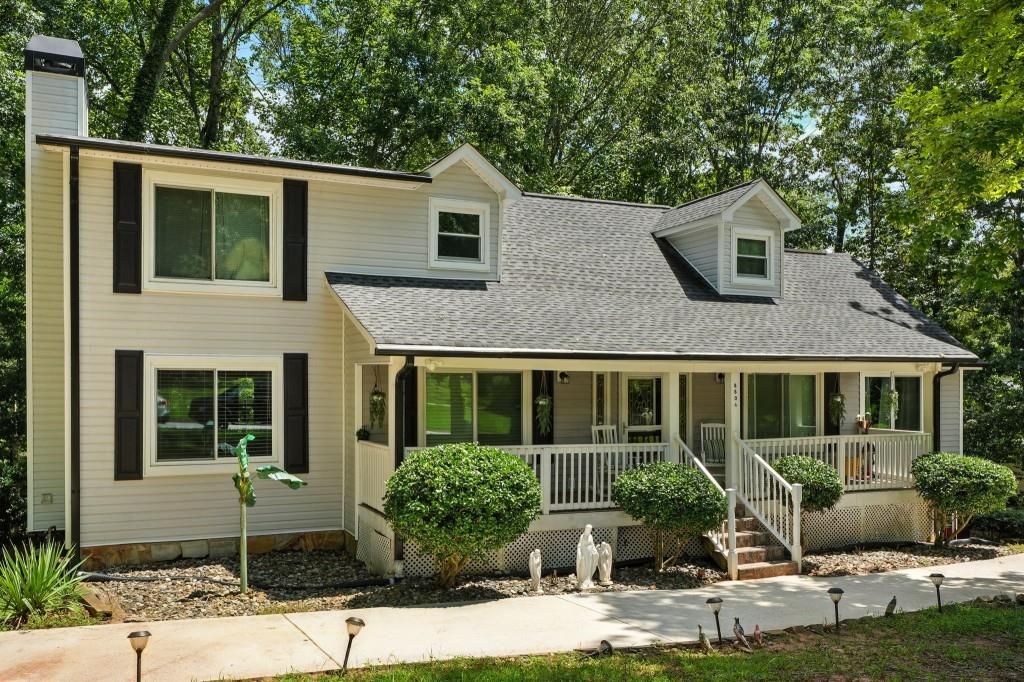 8804 Willow Creek Court, Douglasville, GA 30135