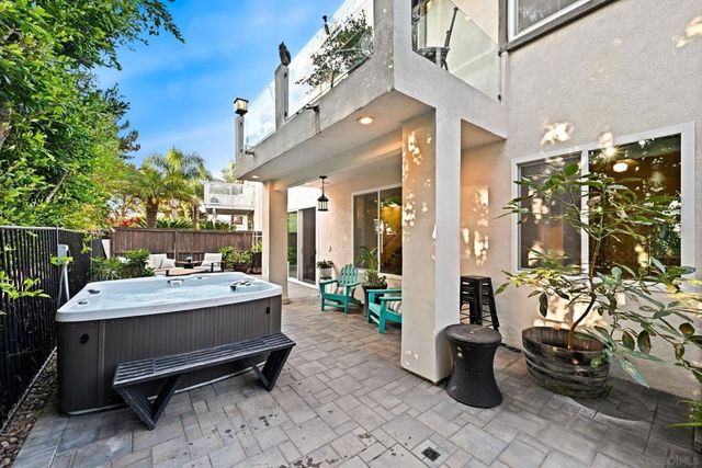 6415 Ruby Way, Carlsbad, CA 92011