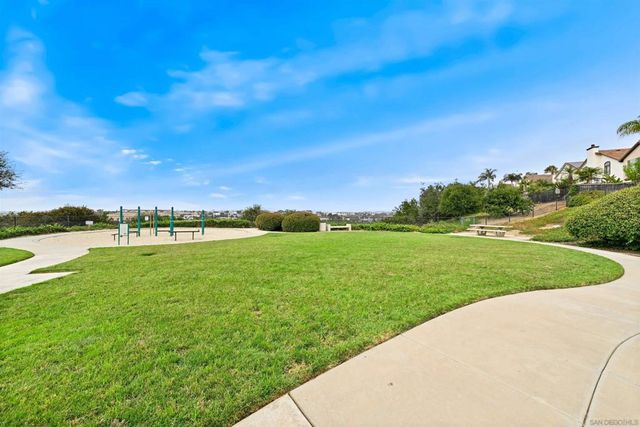 6415 Ruby Way, Carlsbad, CA 92011