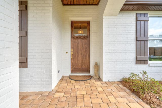 184 Magnolia Drive, Freeport, FL 32439