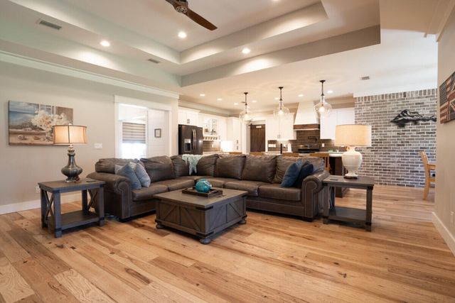 184 Magnolia Drive, Freeport, FL 32439