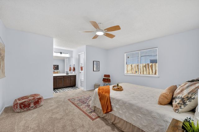 9709 Meadowheath DR, Austin, TX 78729