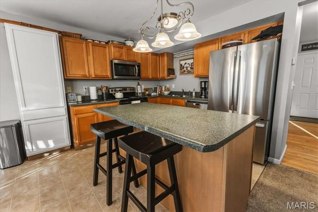 1913 Richmond Springs Lane, Belleville, IL 62220