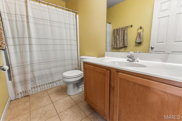 1913 Richmond Springs Lane, Belleville, IL 62220