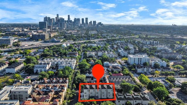 4819 Austin Street B, Houston, TX 77004