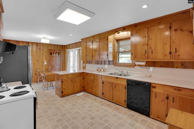 3002 Hilldale Road, West Columbia, SC 29170