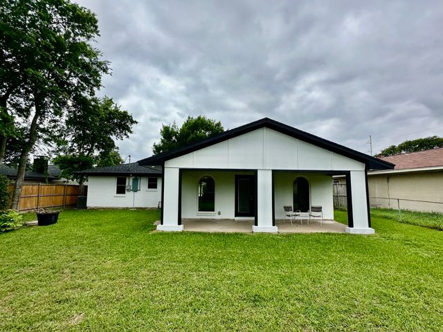 4416 Sarazen Drive, Mesquite, TX 75150