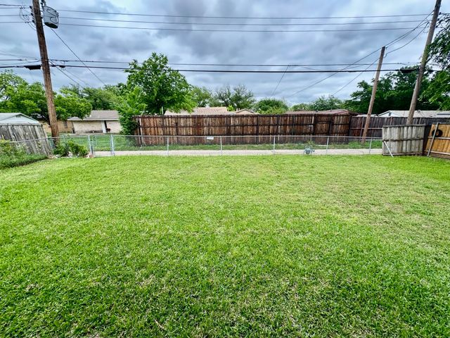 4416 Sarazen Drive, Mesquite, TX 75150