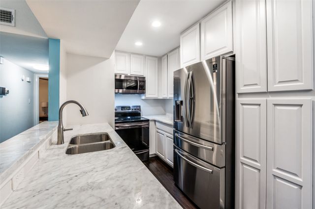 6646 E Lovers Lane 902, Dallas, TX 75214