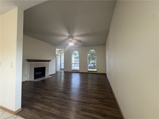 1502 Cresent Drive, Bentonville, AR 72712