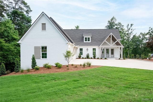 13973 Stone Harbour, Northport, AL 35475