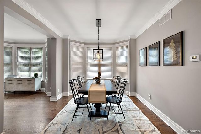 1297 E Lincoln Street, Birmingham, MI 48009