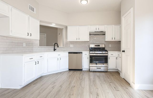 1539 Ridgebriar Drive, Houston, TX 77014