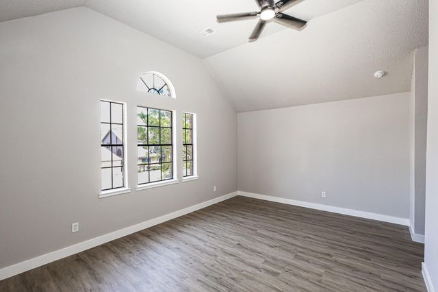 1539 Ridgebriar Drive, Houston, TX 77014