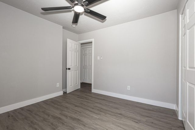 1539 Ridgebriar Drive, Houston, TX 77014