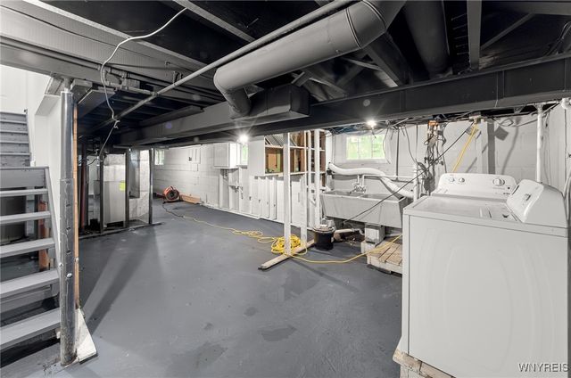 8521 Sheridan Drive, Clarence, NY 14221