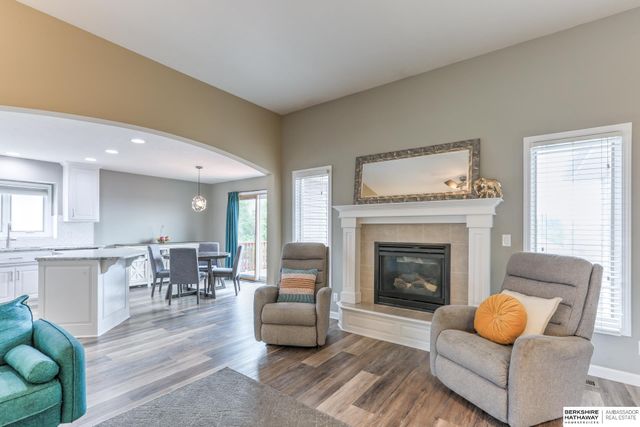 14954 Ellison Avenue, Omaha, NE 68116