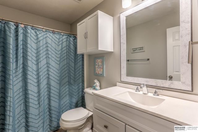 14954 Ellison Avenue, Omaha, NE 68116