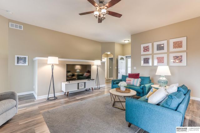 14954 Ellison Avenue, Omaha, NE 68116
