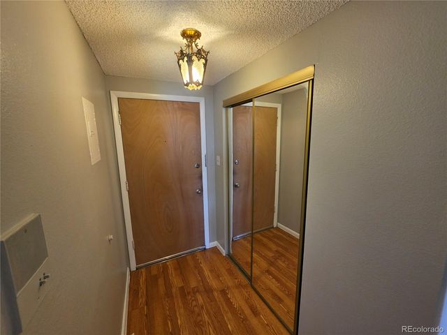 1306 S Parker Road 277, Denver, CO 80231