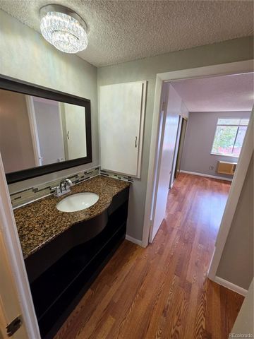 1306 S Parker Road 277, Denver, CO 80231