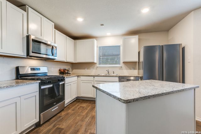 939 Empress Brilliant, San Antonio, TX 78253