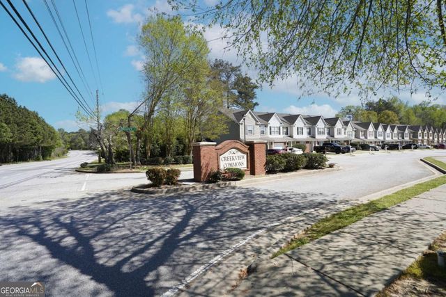 5338 Creekview Lane, Morrow, GA 30260