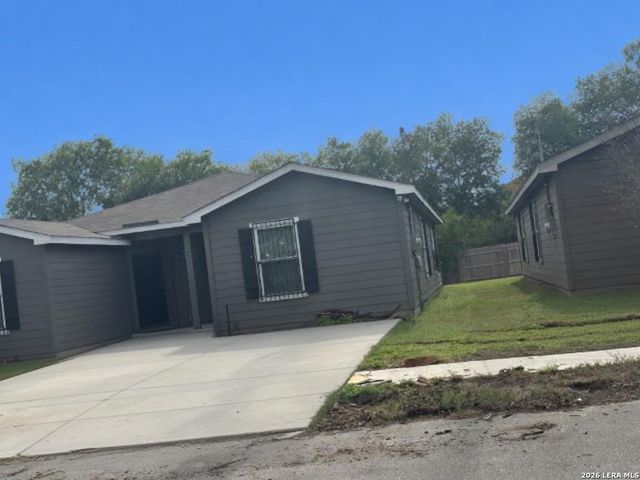 831 ESCALON AVE, San Antonio, TX 78221