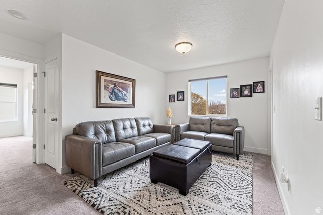 2735 S SHORELINE DR, Syracuse, UT 84075